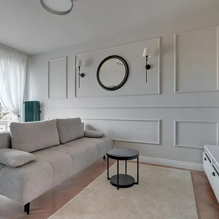 Comfort Old Town Apartment